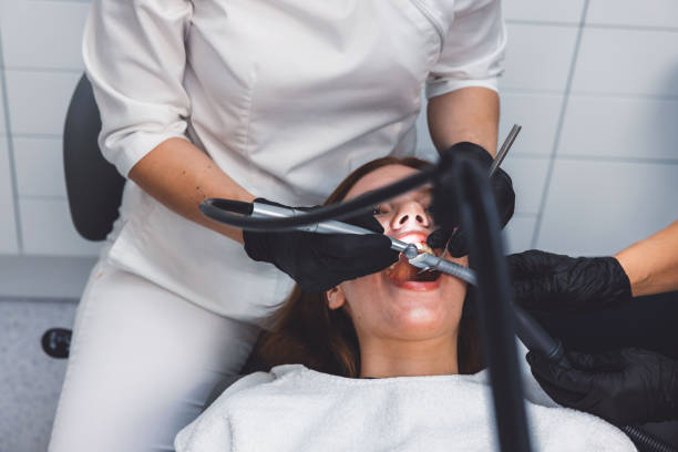 Best Orthodontic Emergency Dentist in Und City, MO